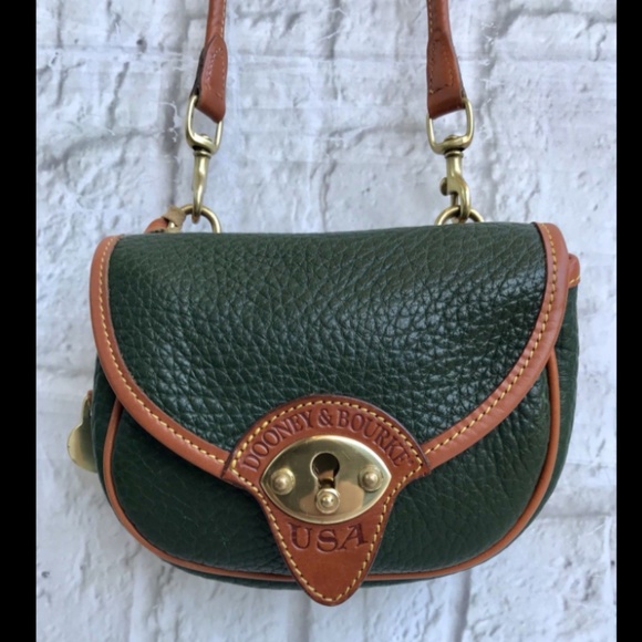 Meet your Posher, Jennifer - Picture 8 of 8